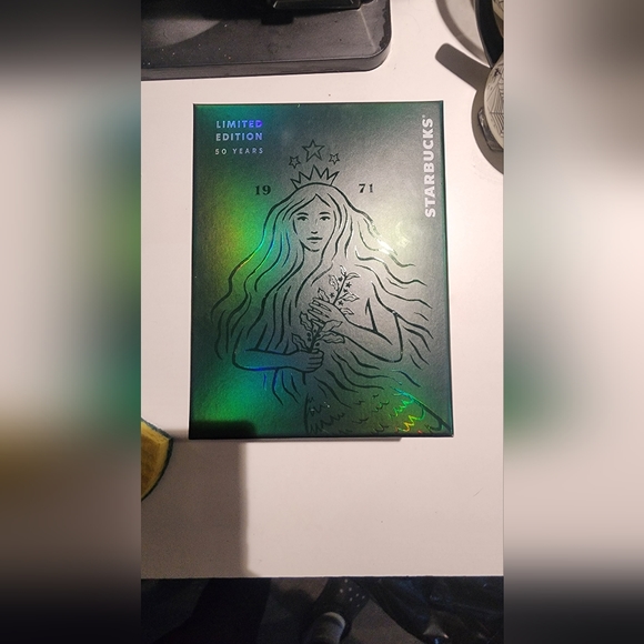 Starbucks 50th anniversary travel mug - Picture 3 of 3